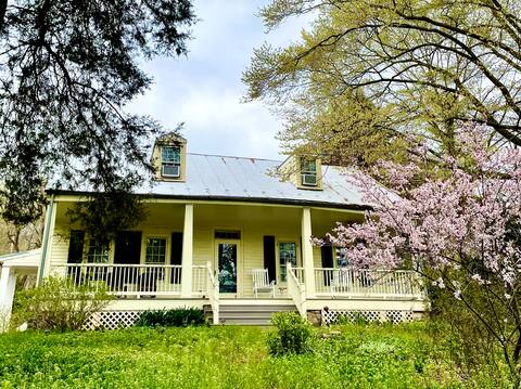 Charming Historic Canal House C&O Potomac Antietam