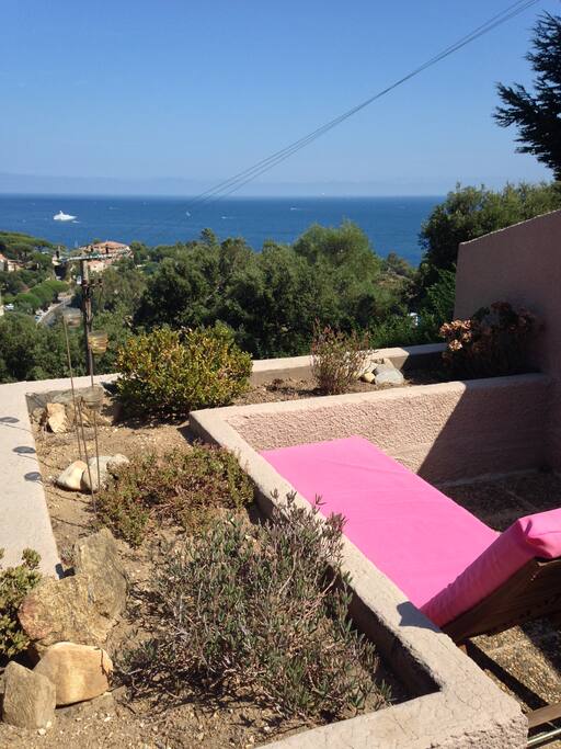 Terrasse vue Mer et Cap Nègre