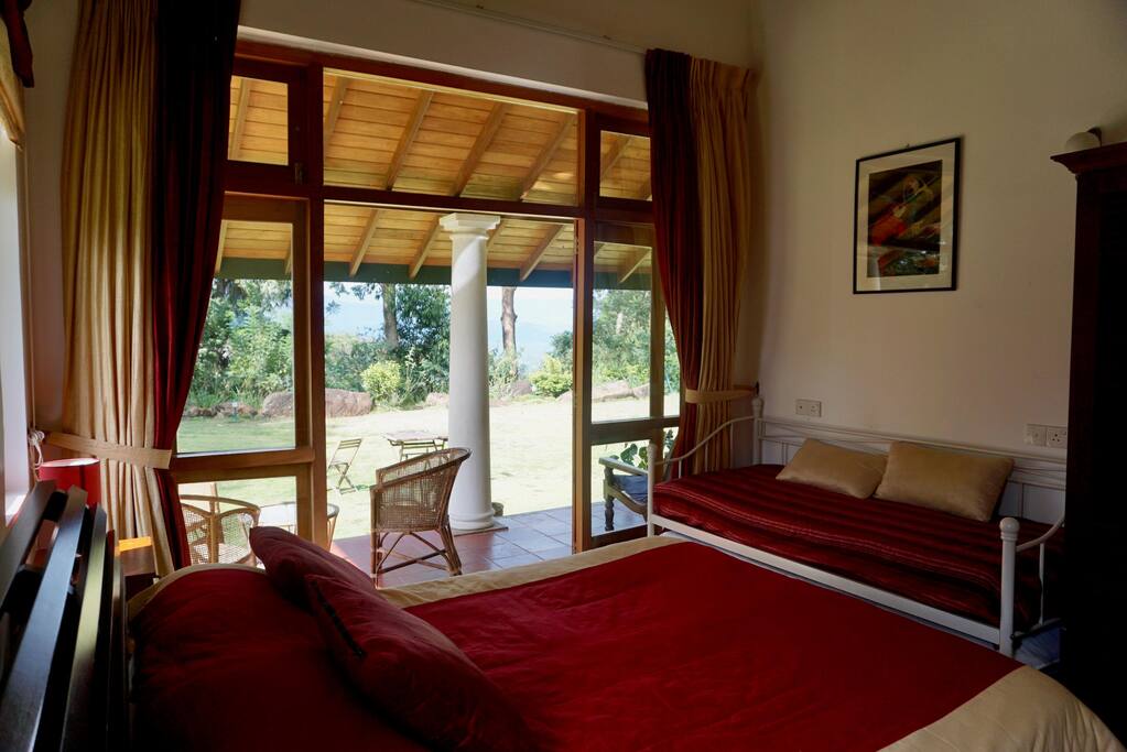 Direct access to the verandah & garden