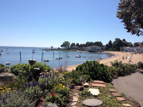 Beach House in Private Community on LI Sound