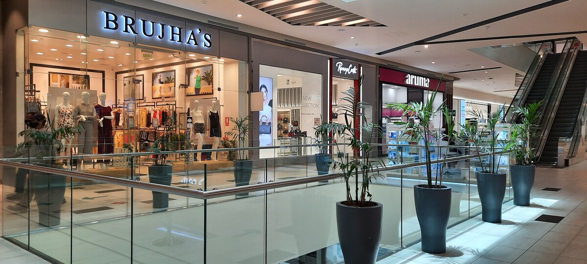 BRUJHA'S - Plaza Norte