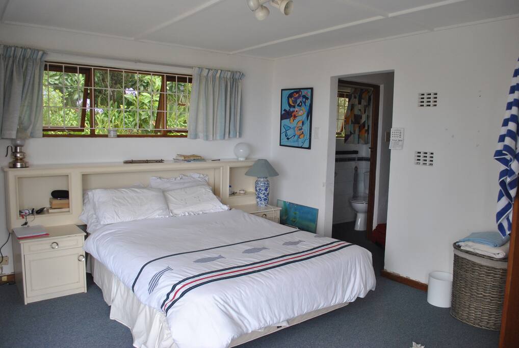 Upstairs Main bedroom