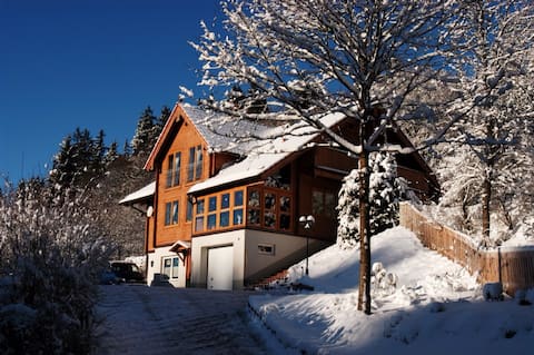 4-star vacation home on the forest