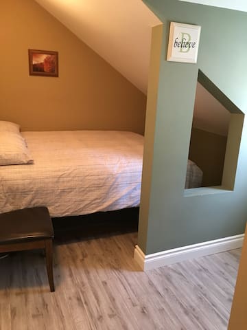 Airbnb Stavely Vacation Rentals Places To Stay Alberta