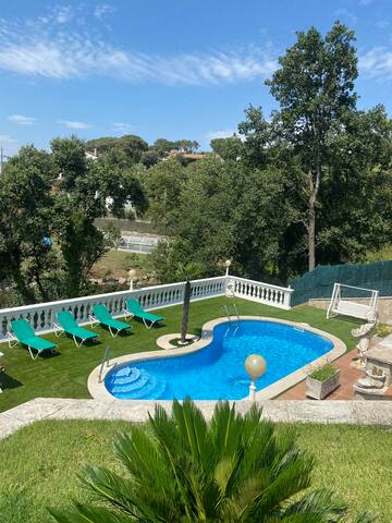 UN HOGAR ACOGEDOR. SOLO PARA FAMILIAS gallery image 5