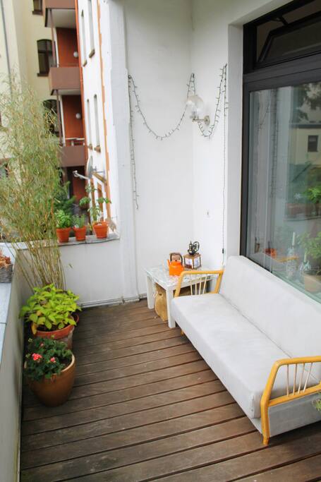 Großer Balkon zur Südseite