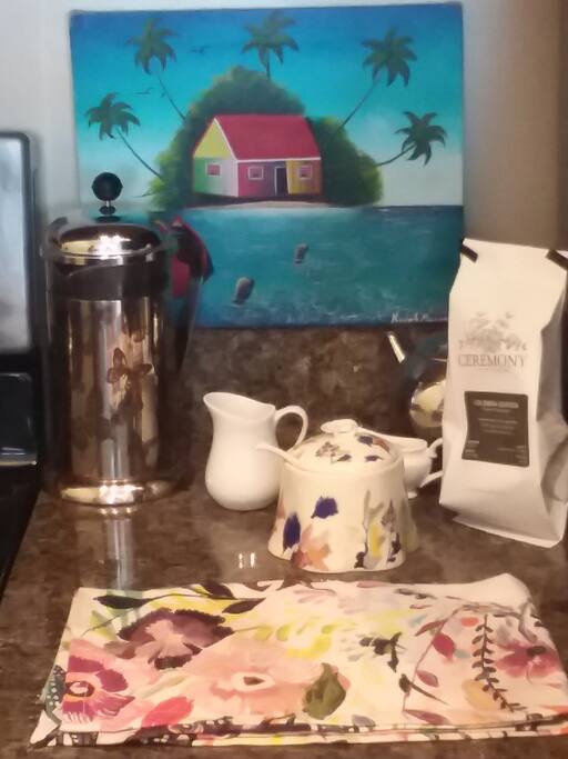 Breakfast coffees, teas, continental offerings