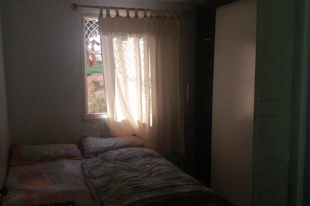 quarto casal