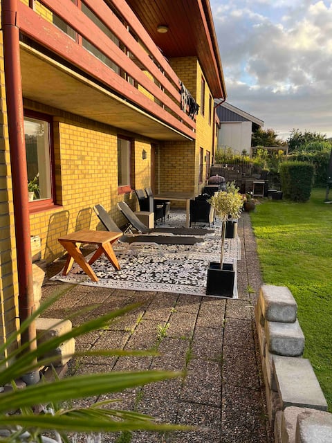 Apartment in souterrängvilla
