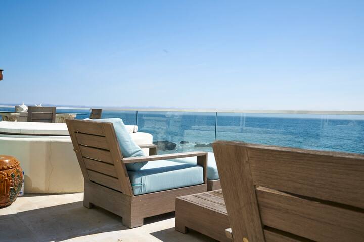 Malibu Architectural Masterpiece gallery image 5