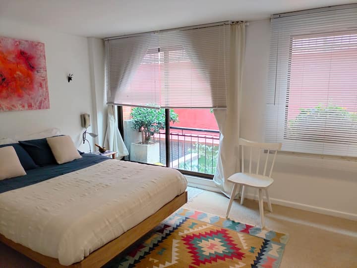 السلام  والهدوء والأمن 