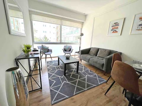 Popular Airbnb listing: Entire accommodation: Condominium. 3 beds. Santa Fe in álvaro Obregón