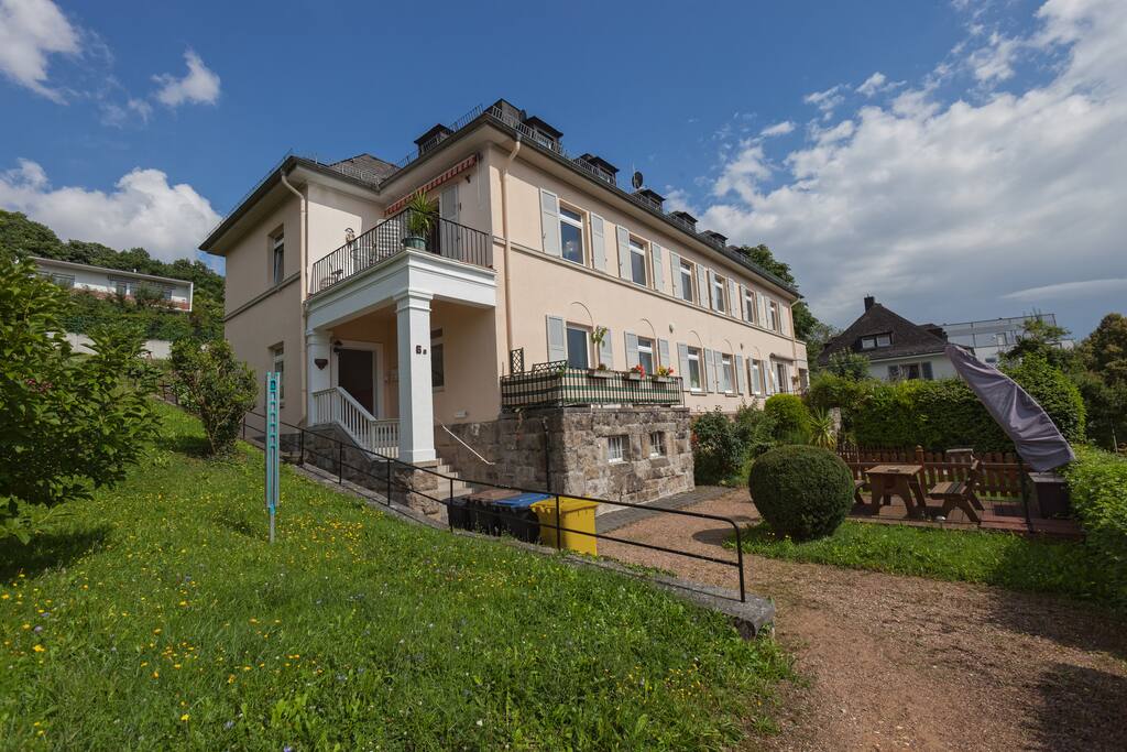 Haus, Wohnung 1. Stock