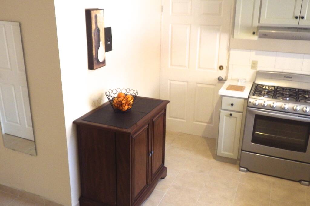 Kitchen and side entrance.