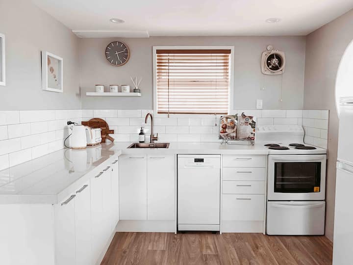 Napier Holiday Rentals & Homes Hawke's Bay, New Zealand Airbnb