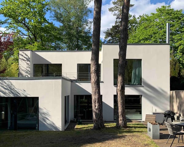 Modernes Haus Garten Sauna 5min Bis Zum Strand Official House In Hamburg Germany 3 Bedroom 3 Bathroom