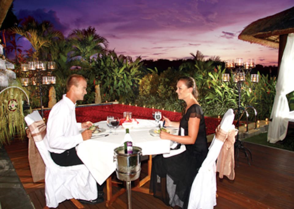 Candle Light Dinner in the villa