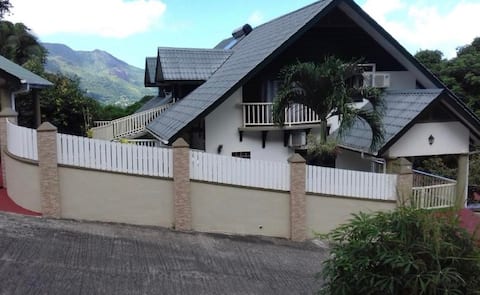Shay Lyah Self Catering Apartment