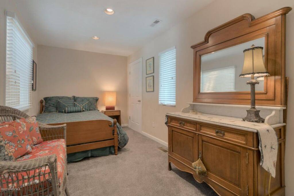 Upstairs bedroom