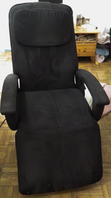 Massage chair for a relaxing end to a work or sightseeing day!