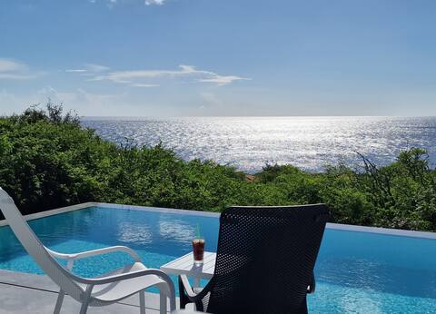 Villa Aqua Vista with stunning sea views & sunsets