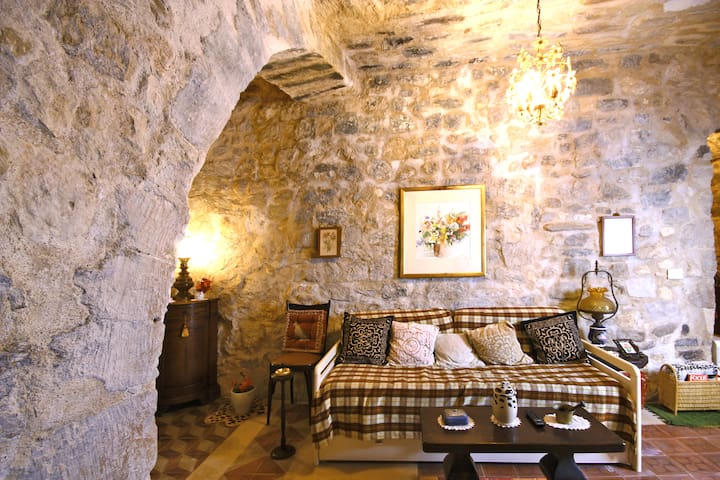 Dimora Vera al centro di Chiaramonte Gulfi