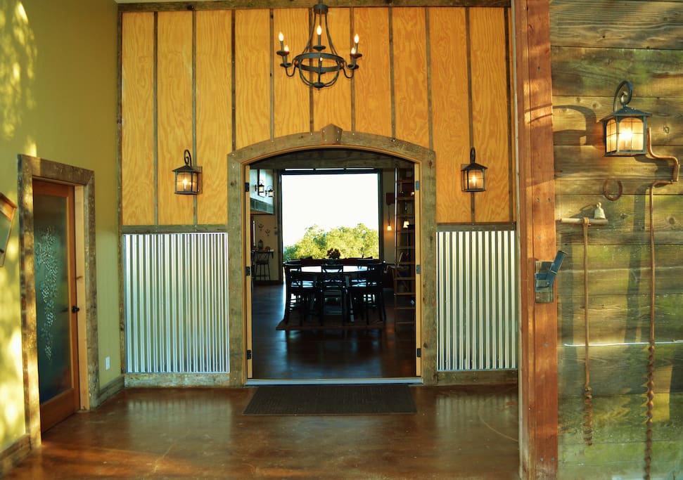 entryway and laundry room to the left