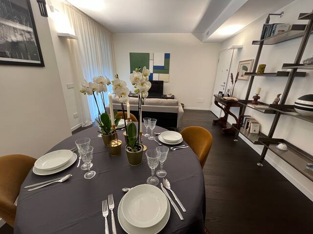 Luxury Apartment close to CityLife, Metro & Dining