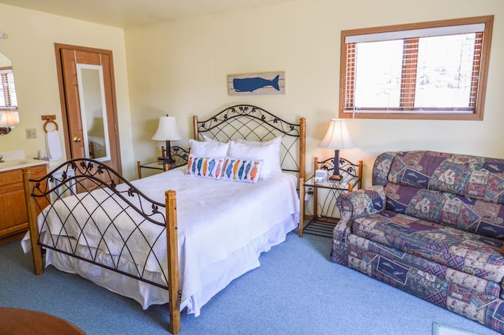 金钟客房（ Admiral 's Room ） - 1张标准双人床