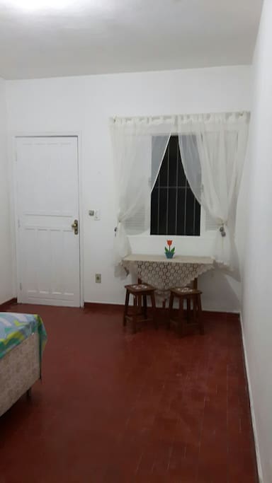 Dentro