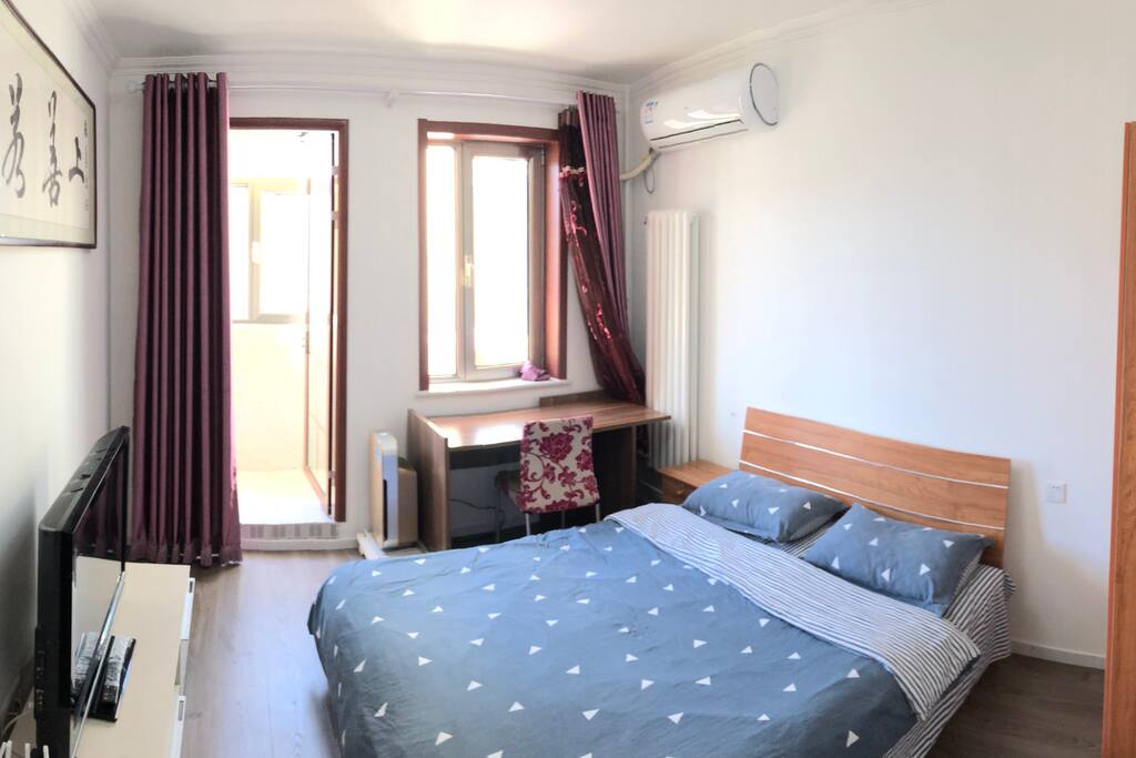 主卧室全景图
The overview of the 1st room