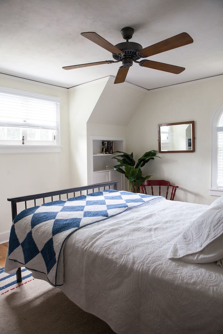 二楼标准双人床