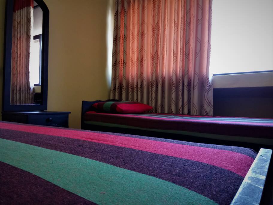 2 Beds room with a good space