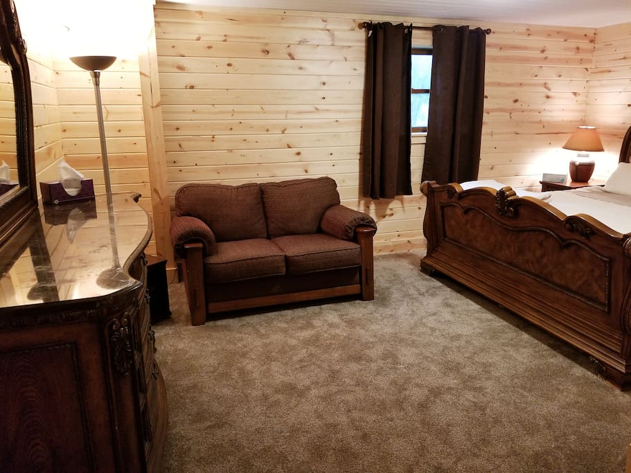 1st floor master bedroom (king) with private bathroom