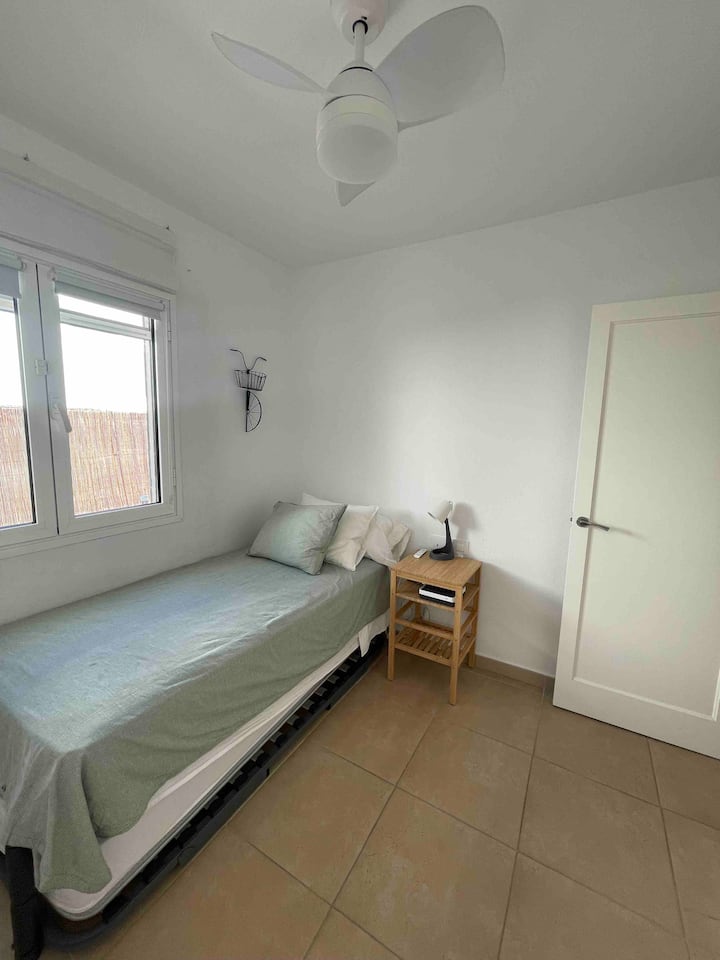 غرفة النوم 1