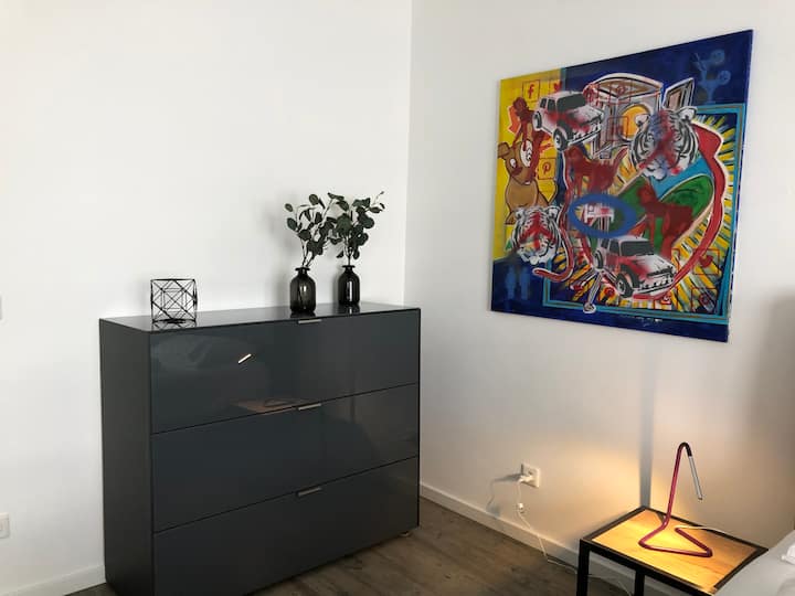 Ampia camera da letto 1