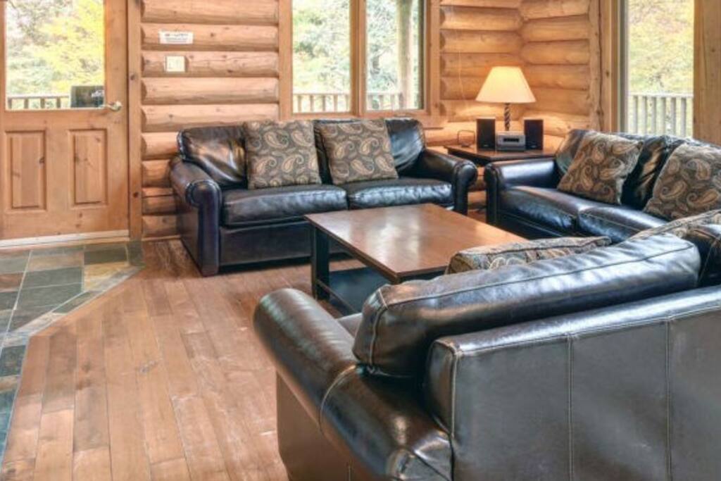 Sink into the comfortable sofa and enjoy the fireplace.