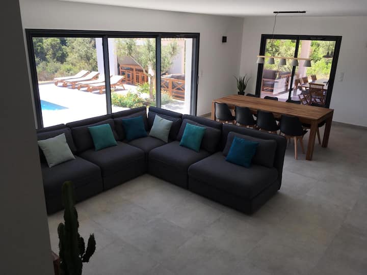 Villa Climatisée Avec Piscine à Bonifacio - Bonifacio