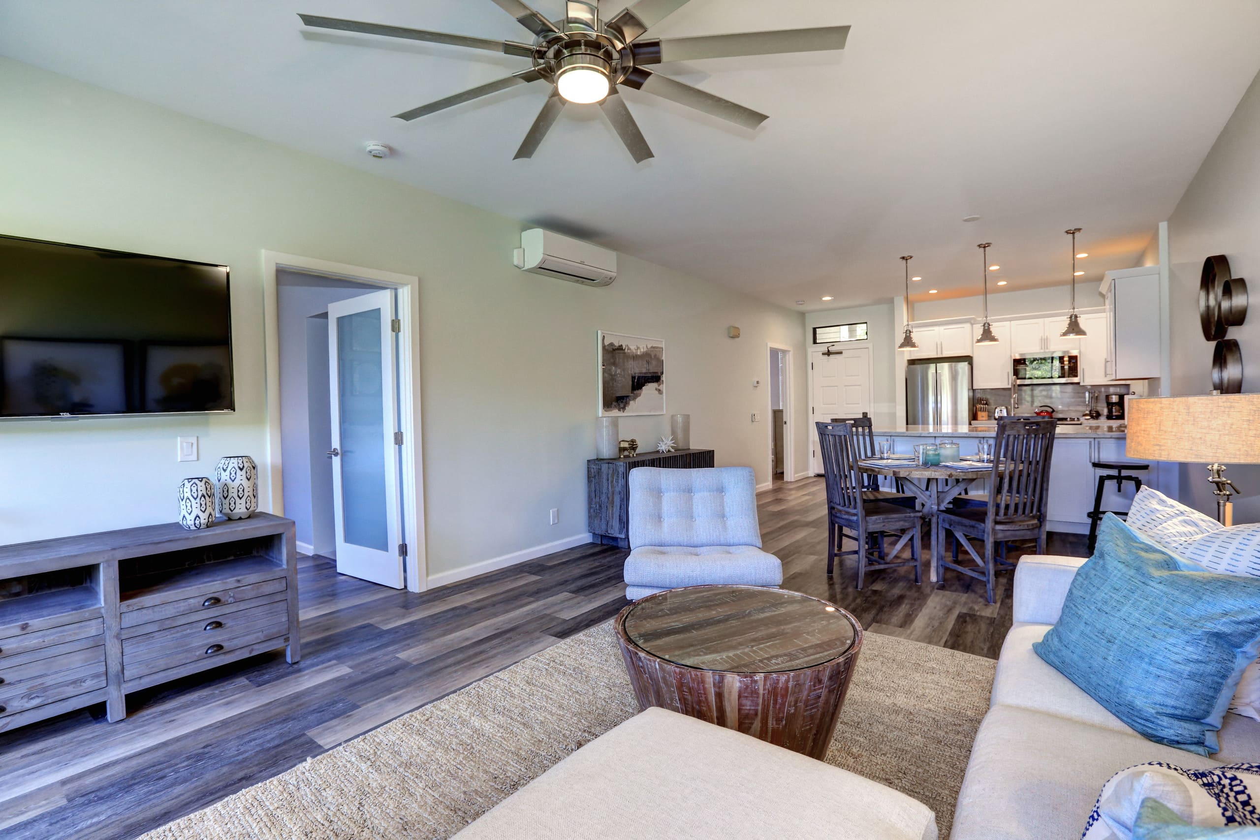 Condo in Wailea · ★4.95 · 2 bedrooms · 3 beds · 2 private baths - Image 3