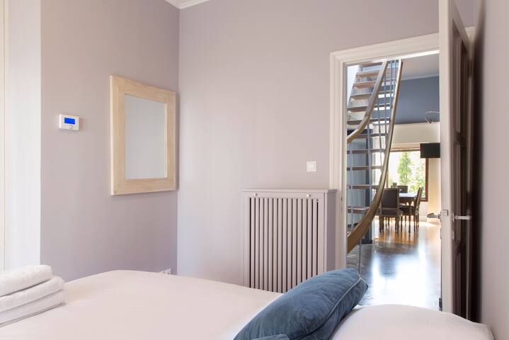 Beautiful Penthouse in Athens gallery image 5