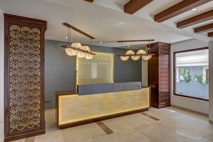 Themed under the sea, Check out the lighting. This attention to details can be seen throughout the property.
