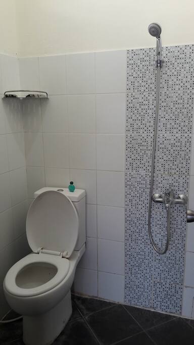 Private Bath Room