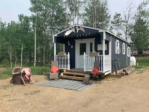 Moose On The Loose Lodge
Dawson Creek BC