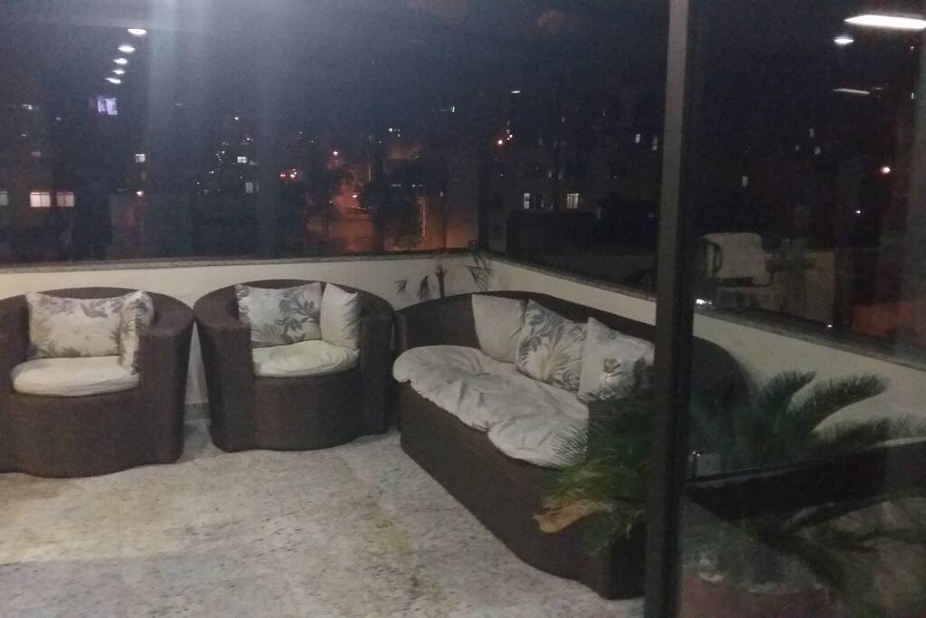 Espaço Gourmet com Poltronas Visão Noturna