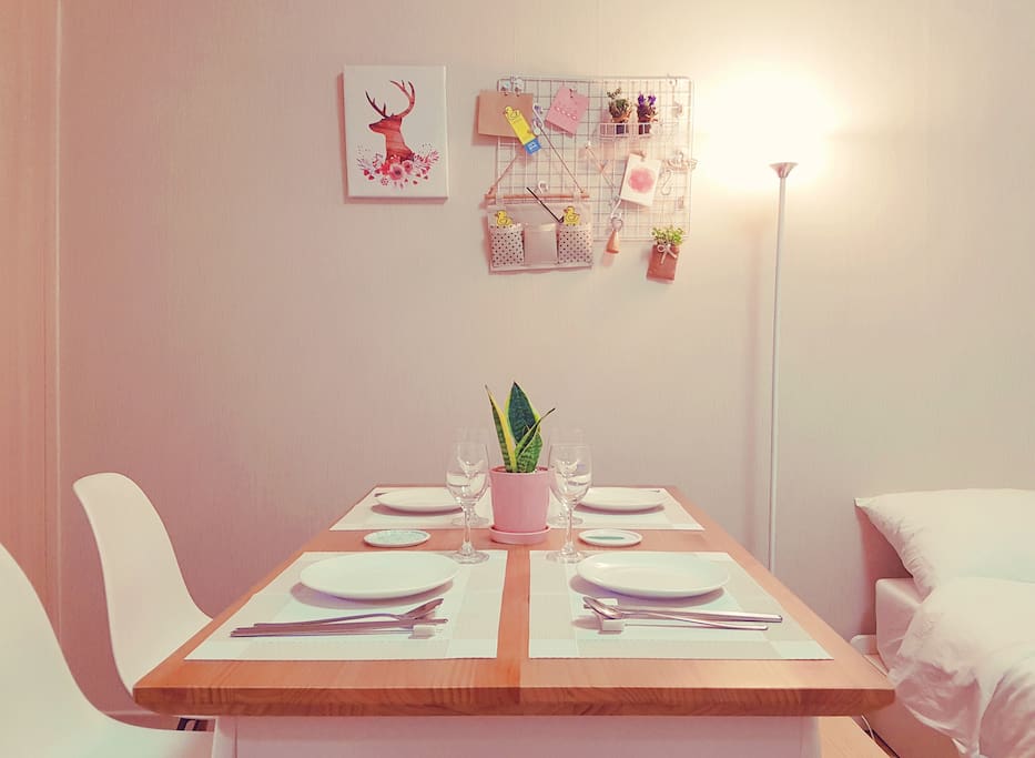 Stylish Dining Table & Dishes