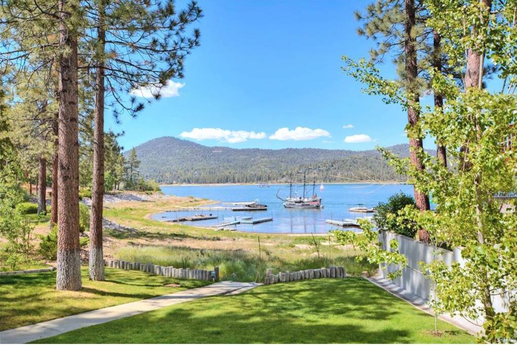 Enjoy the lake views