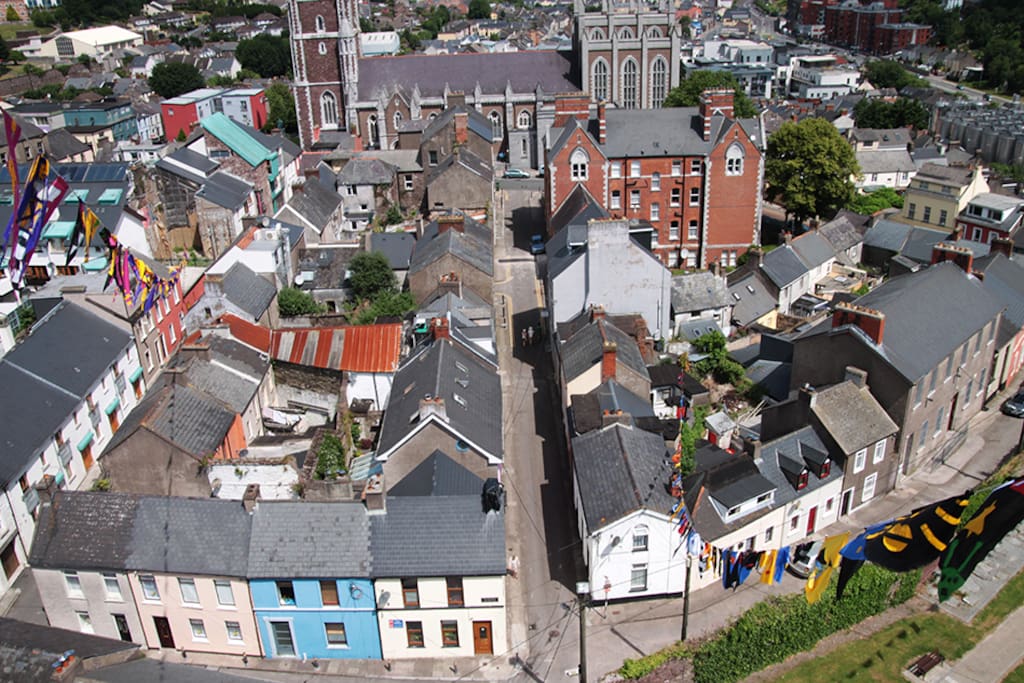 View of Chapel Street from top of Saint Annes church