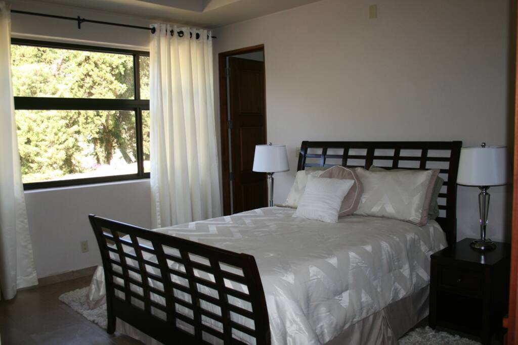 Bedroom with Queen Bed
