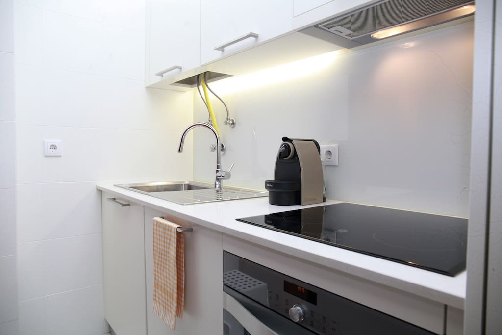 Fully equipped kitchen with a nespresso machine