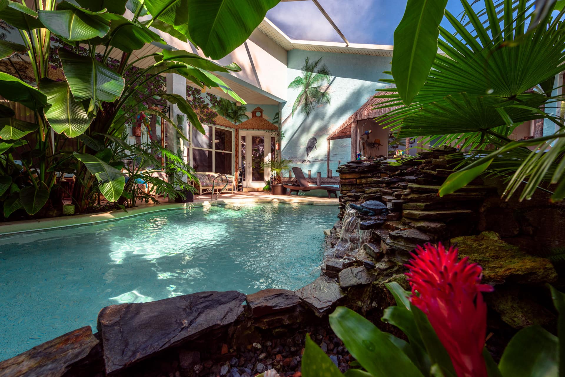 Relaxing Tropical Pool Get Away Suite